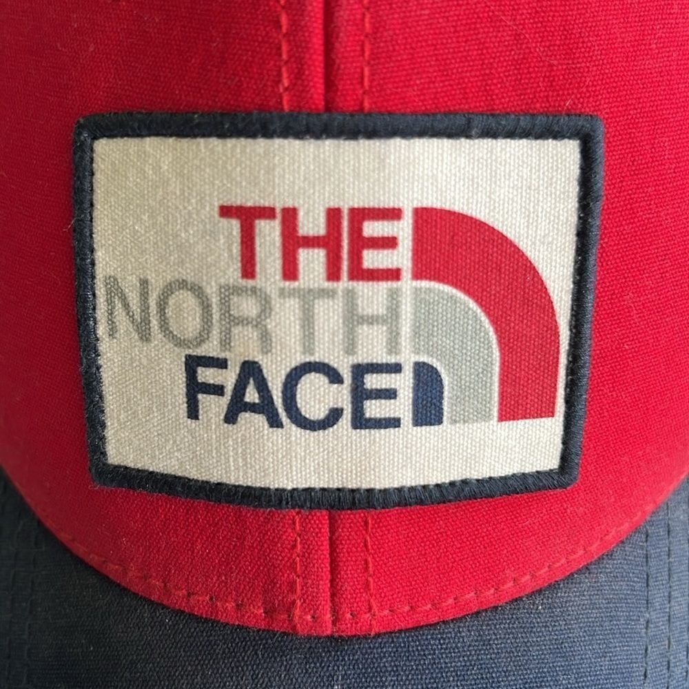 The North Face Mesh Trucker Mudder Hat - Picture 7 of 8
